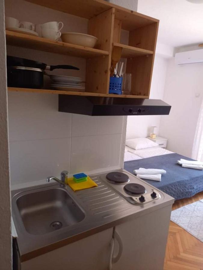 马卡尔斯卡Studio Darija For 2 Persons S Terasom Wi-Fi & Parking公寓 外观 照片